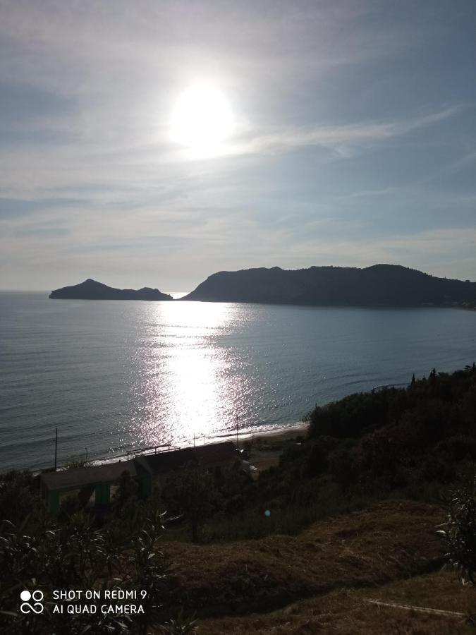 Cozy Apartment Few Mins From Beach Corfu Агиос-Георгиос-Пагон Экстерьер фото
